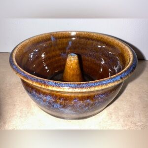 Drip‎ Glaze Pottery Apple Baker Artist Stamped JL
